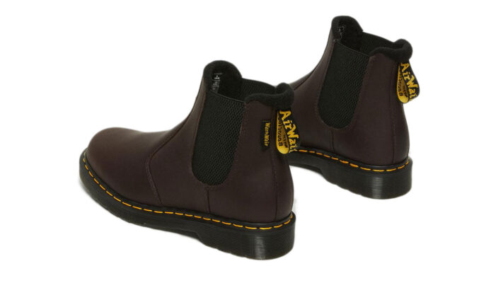 Preţ Dr. Martens 2976 Warmwair Valor WP Leather Chelsea Boot