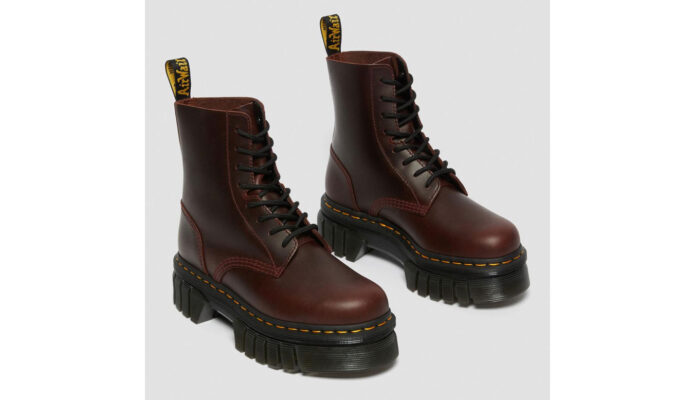 Cumpăra Dr. Martens Audrick Leather Platfrom Boots