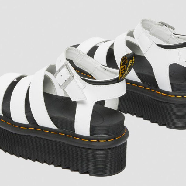 Cumpăra Dr. Martens Blaire Quad Hydro Leather Platform Sandals W