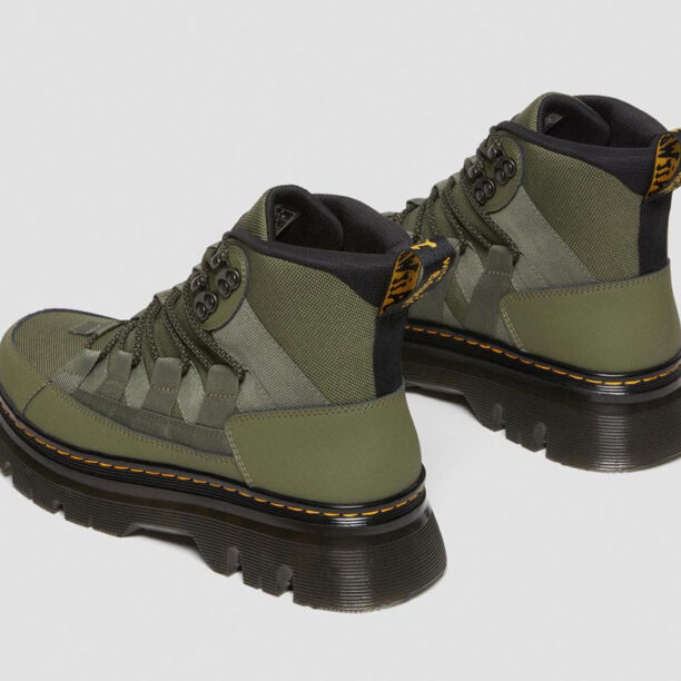 Preţ Dr. Martens Boury Leather Casual Boots