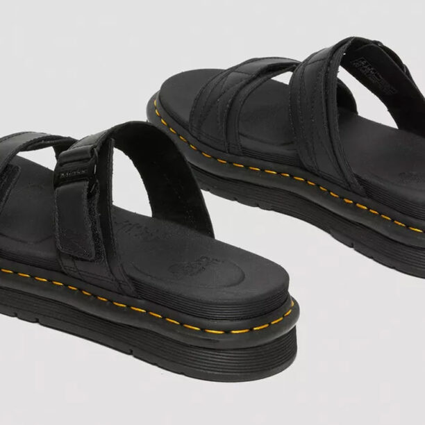 Cumpăra Dr. Martens Chilton Slip On Leather Sandals