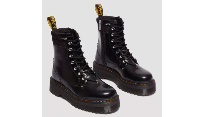 Cumpăra Dr. Martens Jadon II Boot Hardware Buttero Leather Platforms