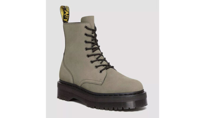 Dr. Martens Jadon Milled Nubuck Platform Boots preţ