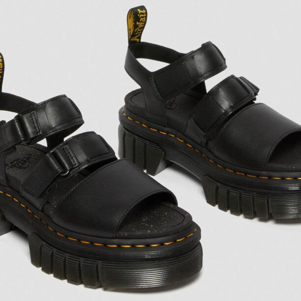 Dr. Martens Ricki Nappa Lux Leather3-Strap Platform Sandals preţ