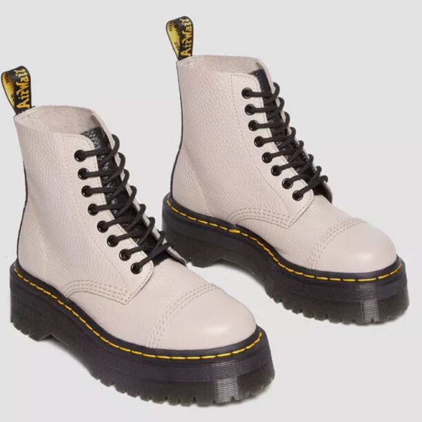 Preţ Dr. Martens Sinclair Milled Nappa Leather Platform Boots