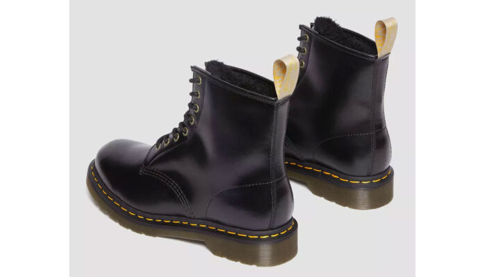 Preţ Dr. Martens Vegan 1460 Borg Lined Lace Up Boots