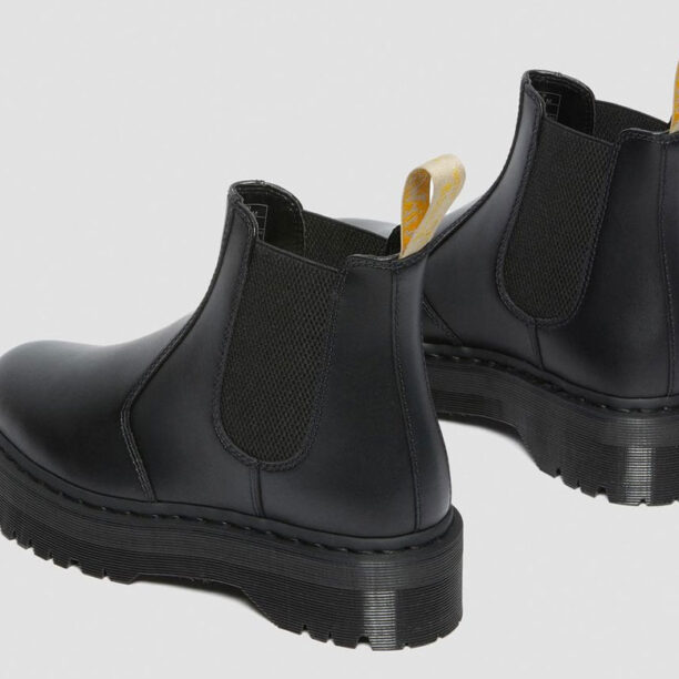 Preţ Dr. Martens Vegan 2976 Quad Mono Chelsea Boots