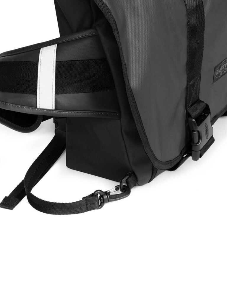 Cumpăra EASTPAK Rucsac 'Messer Bike'  gri / negru / alb