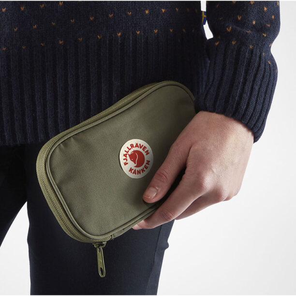 Fjällräven Kånken Travel Wallet Navy preţ