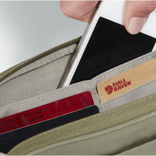 Cumpăra Fjällräven Kånken Travel Wallet Ox Red