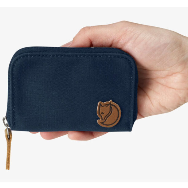 Preţ Fjällräven Zip Card Holder