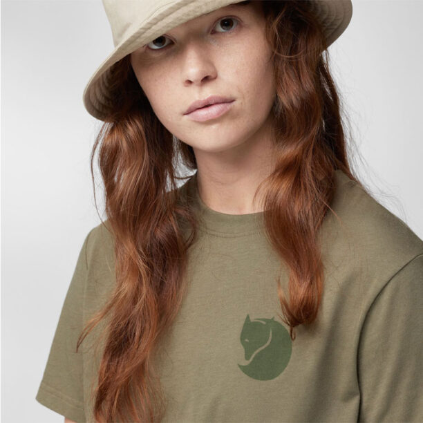 Fjällräven fox Boxy Logo Tee W preţ