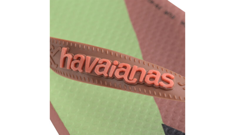 Havaianas x Barbie Ferreira Crocus Rose preţ