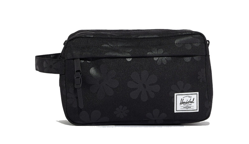 Herschel Supply Chapter Travel Kit Black Floral Sun