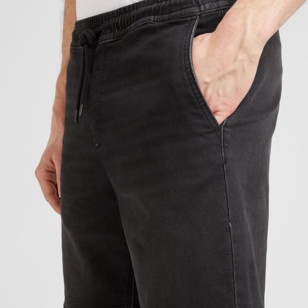 Preţ JACK & JONES Pantaloni 'CHRIS LANE'  negru