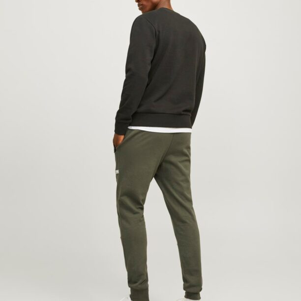 JACK & JONES Pantaloni  oliv / alb preţ