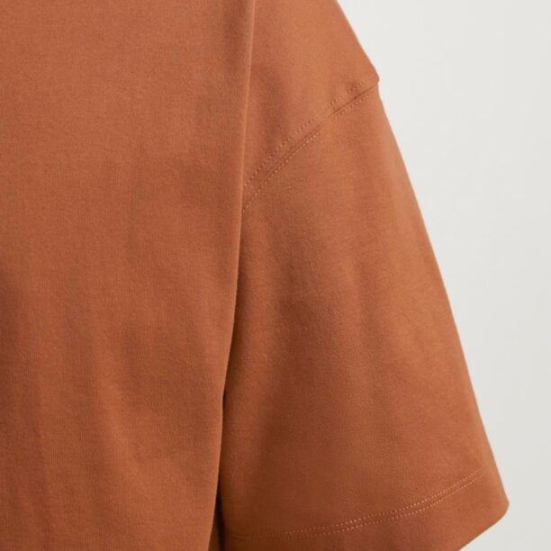 Preţ JACK & JONES Tricou 'JJEUrban Edge'  maro caramel