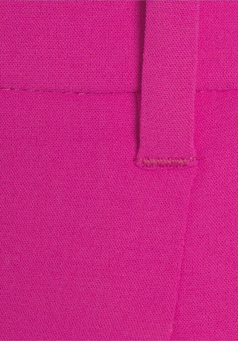 LASCANA Pantaloni cutați  fucsia