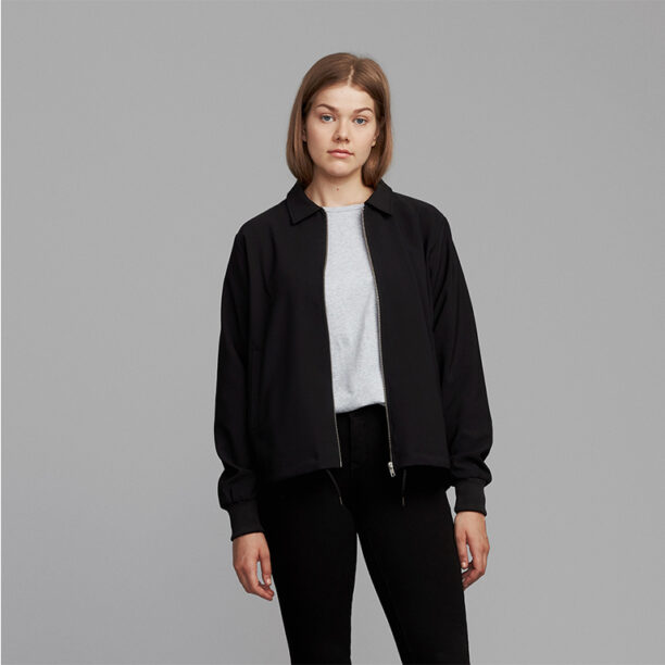 Cumpăra Makia Dawn Jacket W