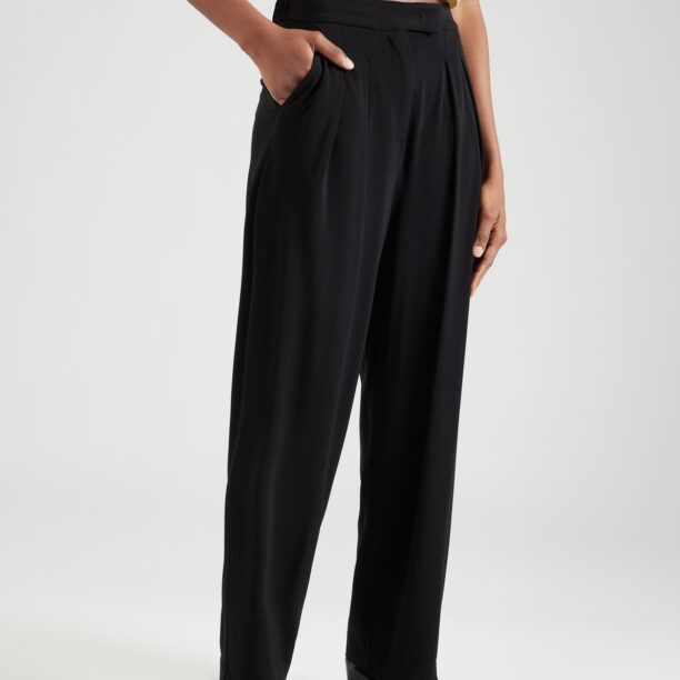 Max Mara Leisure Pantaloni cutați 'GIOCHI'  negru