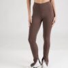 NIKE Pantaloni sport 'ONE'  ciocolatiu