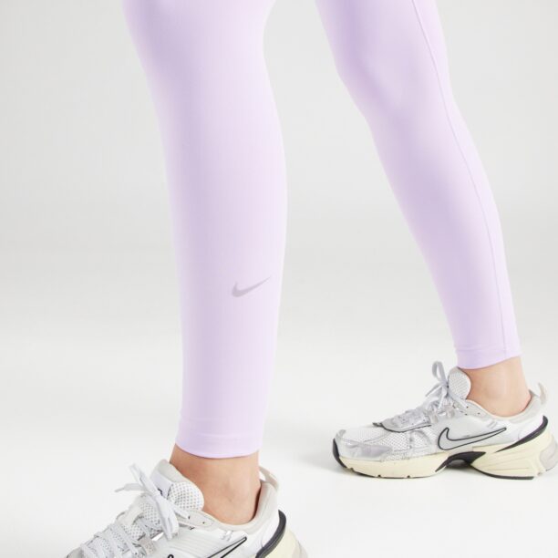 Preţ NIKE Pantaloni sport 'ONE'  gri / mov liliachiu