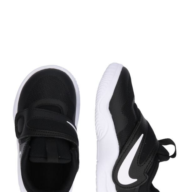 NIKE Pantofi sport 'Team Hustle 11'  negru / alb