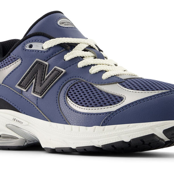 Cumpăra New Balance GC2002PQ