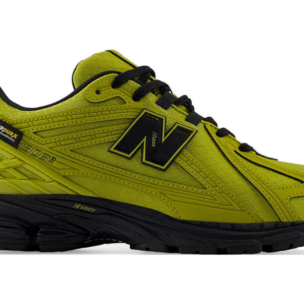 New Balance M1906RWD