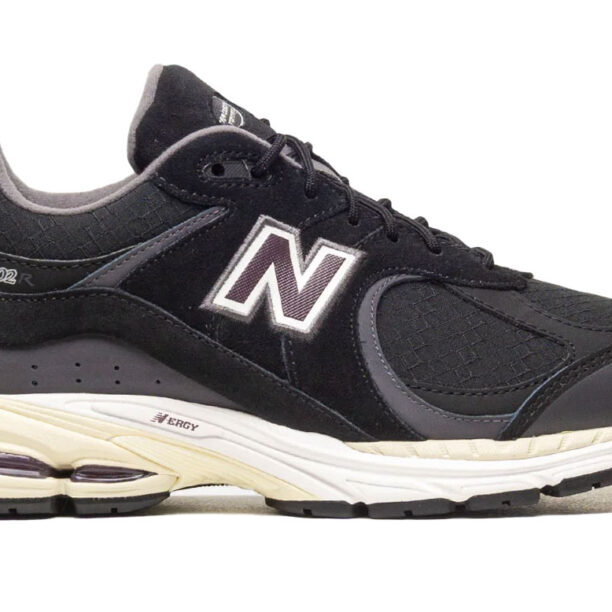 New Balance M2002RXT Gore-Tex