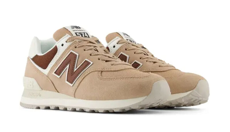 Cumpăra New Balance WL574DO2