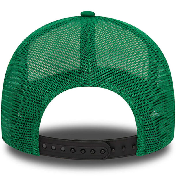 Cumpăra New Era Boston Celtics NBA Graphic Green 9FORTY E-Frame Adjustable Trucker Cap