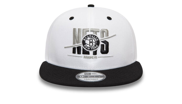 Cumpăra New Era Brooklyn Nets Crown White 9FIFTY Snapback Cap