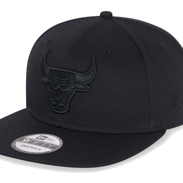 New Era Chicago Bulls NBA Black On Black 9FIFTY Cap