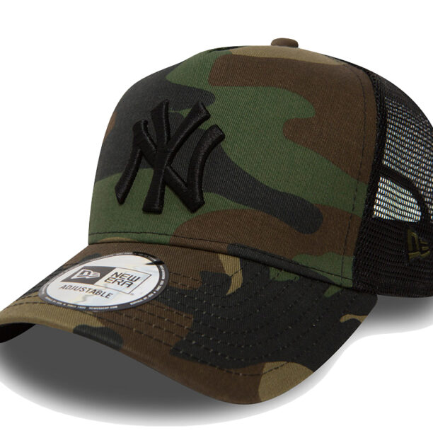 New Era Yankees Clean Camo A-Frame Trucker Cap