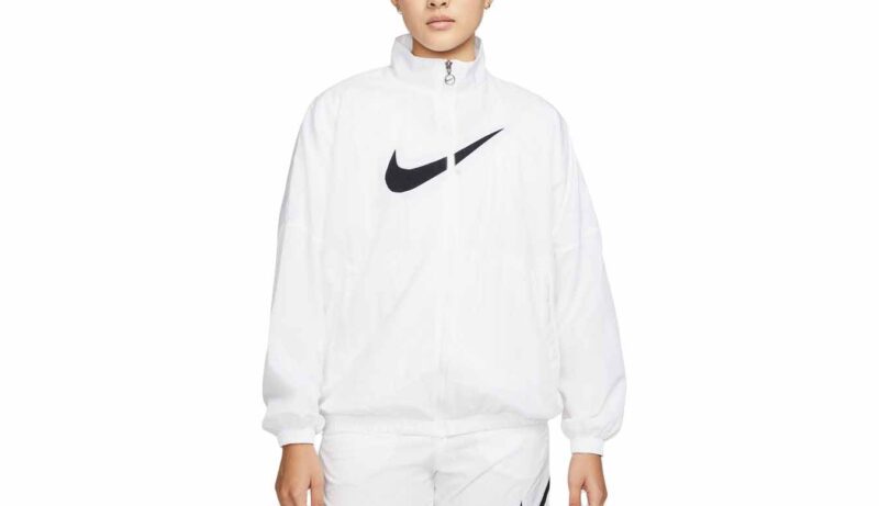 Nike Sportswear Essential