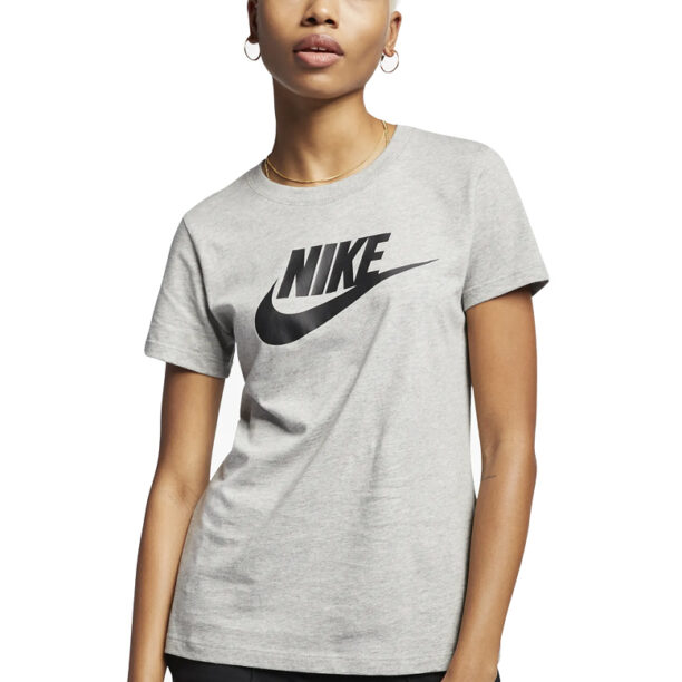 Nike Sportswear Essential T-Shirt