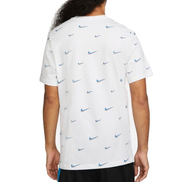 Nike Swoosh Ball T-shirt preţ