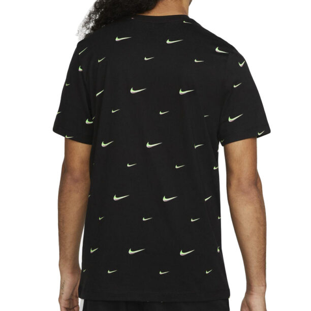 Nike Swoosh Ball T-shirt preţ