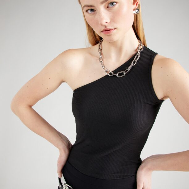 PIECES Top 'RUKA'  negru