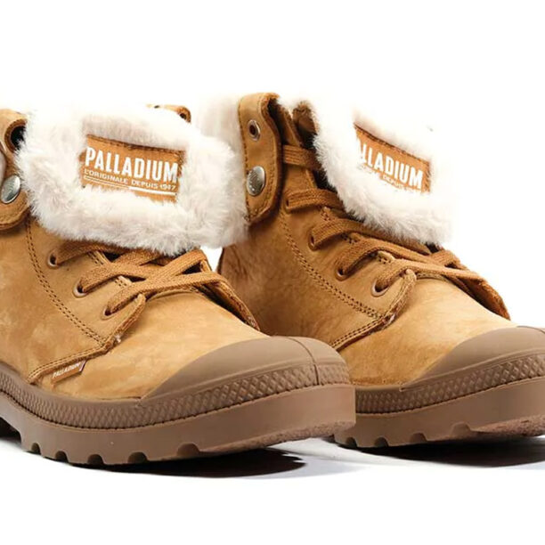 Preţ Palladium Baggy Nubuck WL