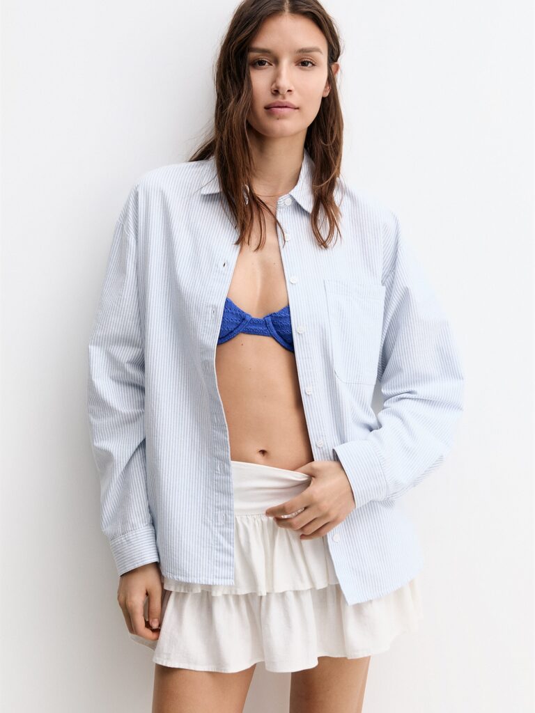 Pull&Bear Bluză  albastru deschis / alb