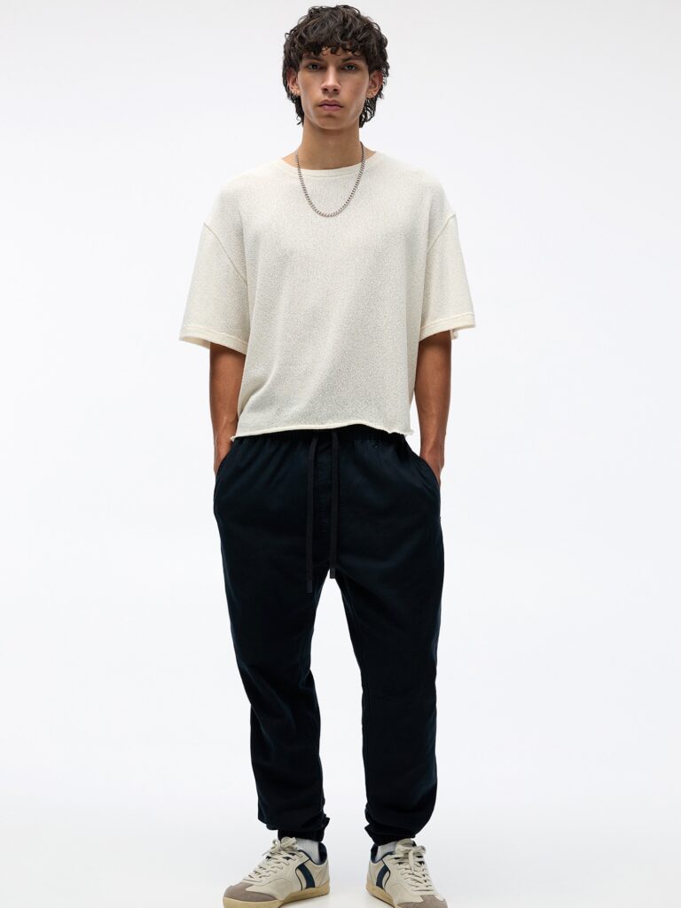 Cumpăra Pull&Bear Pantaloni  bleumarin