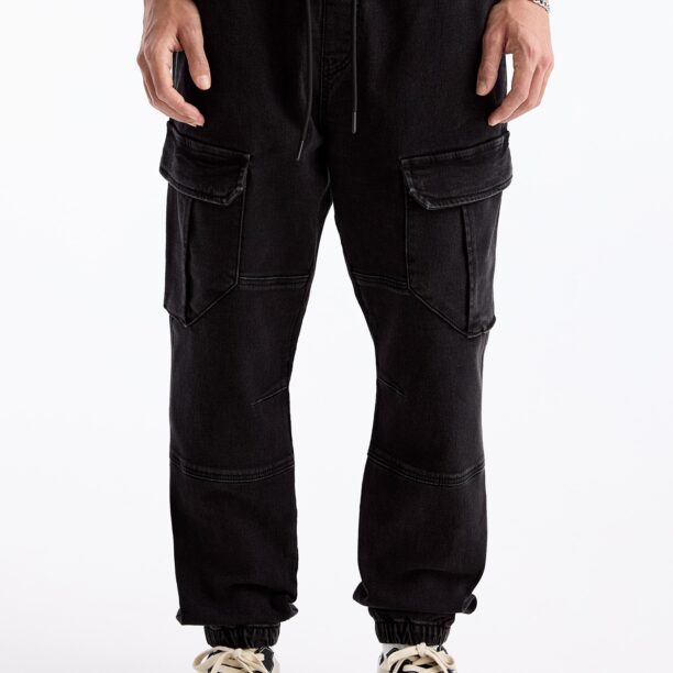 Pull&Bear Pantaloni eleganți  negru