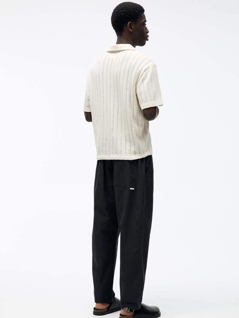 Pull&Bear Pantaloni  negru preţ