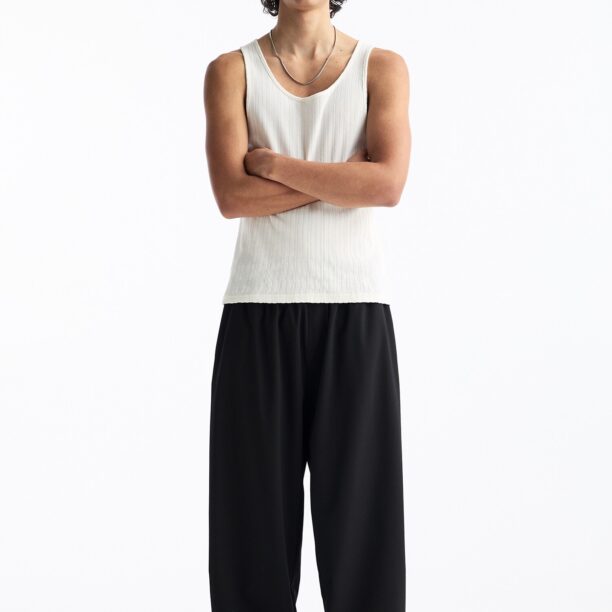 Cumpăra Pull&Bear Pantaloni  negru