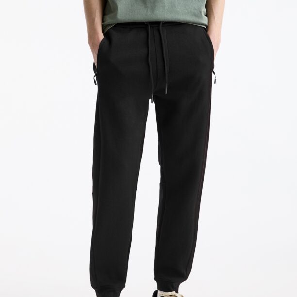 Pull&Bear Pantaloni  negru