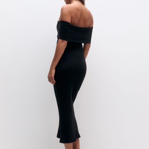 Pull&Bear Rochie tricotat  negru preţ