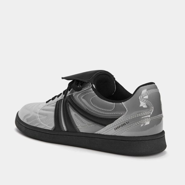 Cumpăra Pull&Bear Sneaker low  gri / negru