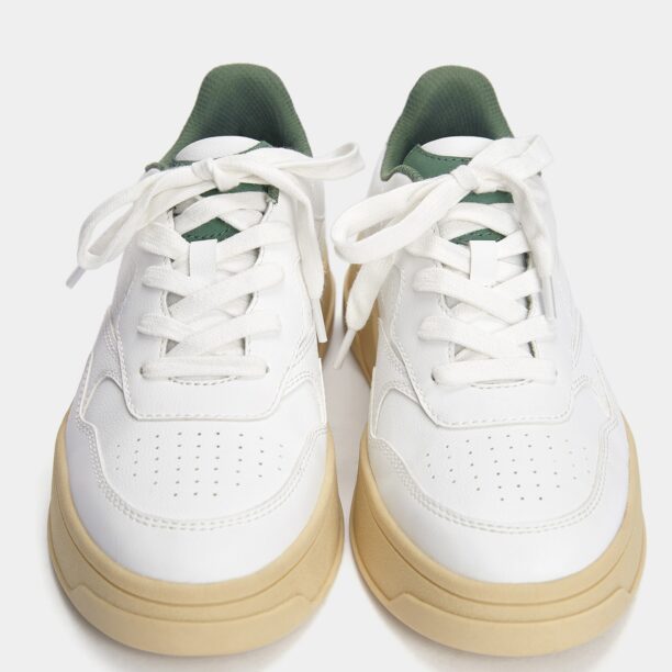 Original Pull&Bear Sneaker low  verde / alb